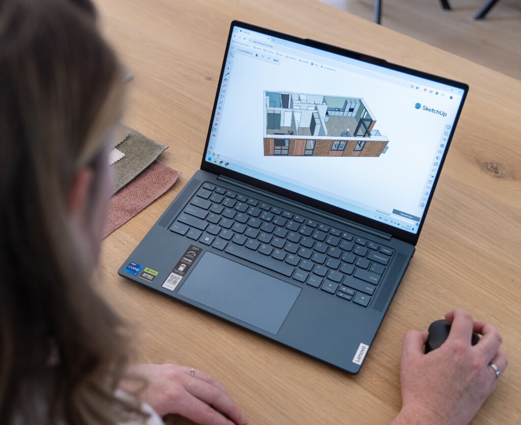 3D visualisatie in SketchUp op laptopscherm.